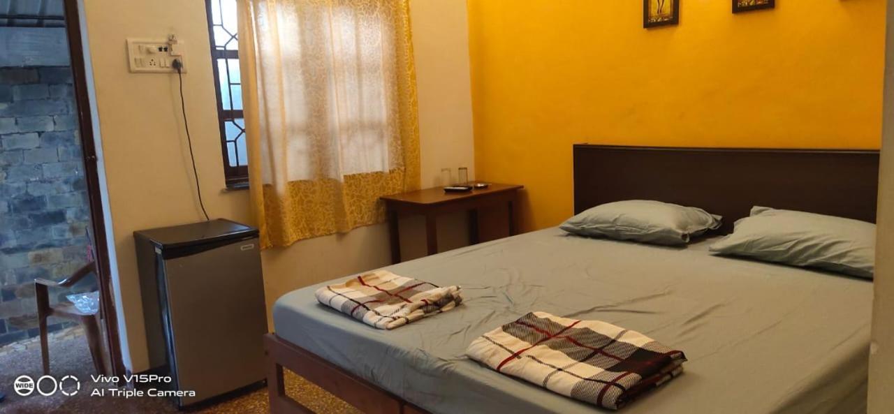 Hill View Guest House Anjuna Luaran gambar